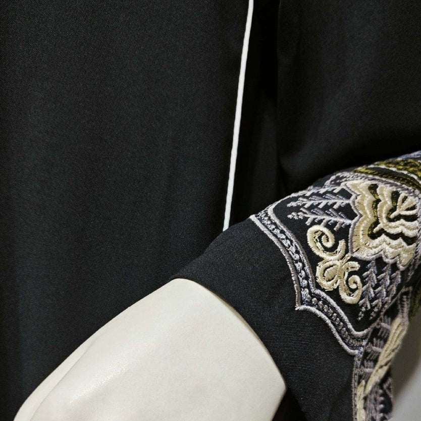 Elegant  Embroidered Temperament Open Abaya (MOA062)