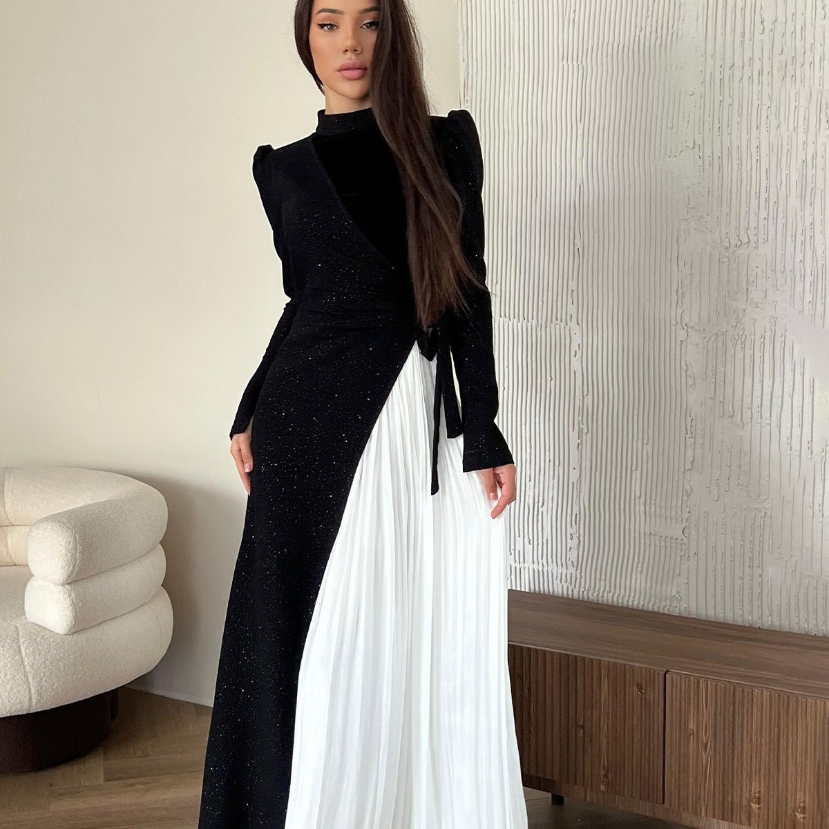 Elegant High Neck Long Sleeve Black & White Spliced Pleated  Dress Abaya with Puffed Shoulders(MA195)