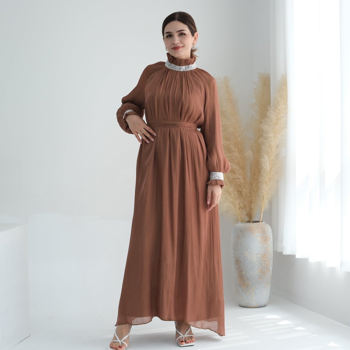 Elegant Modest Long Sleeve High-Neck Lace-Up Solid Color Dress Abaya (MA213)