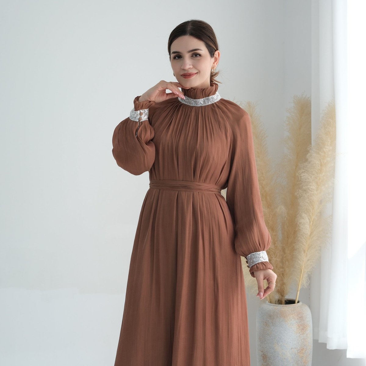 Elegant Modest Long Sleeve High-Neck Lace-Up Solid Color Dress Abaya (MA213)