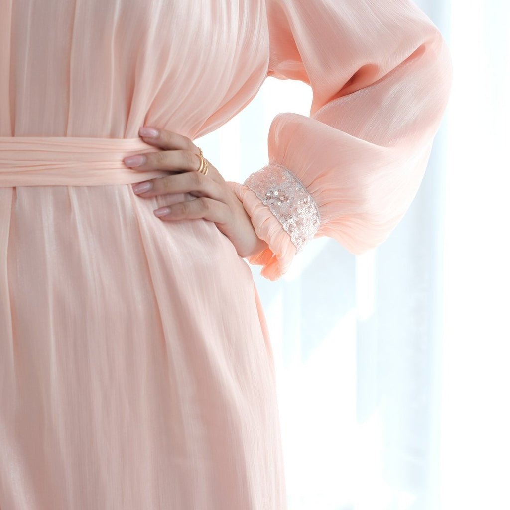 Elegant Modest Long Sleeve High-Neck Lace-Up Solid Color Dress Abaya (MA213)