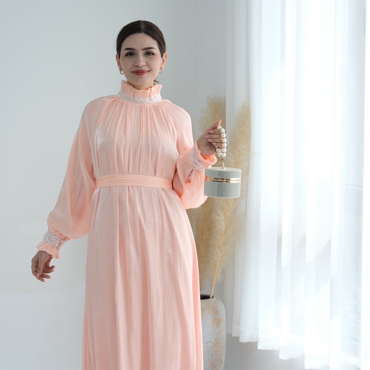 Elegant Modest Long Sleeve High-Neck Lace-Up Solid Color Dress Abaya (MA213)