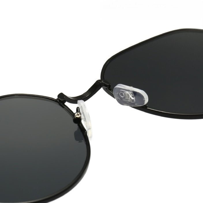 Elegant Retro Sunglasses for Women Classic with Gradient Lenses (MAC264)