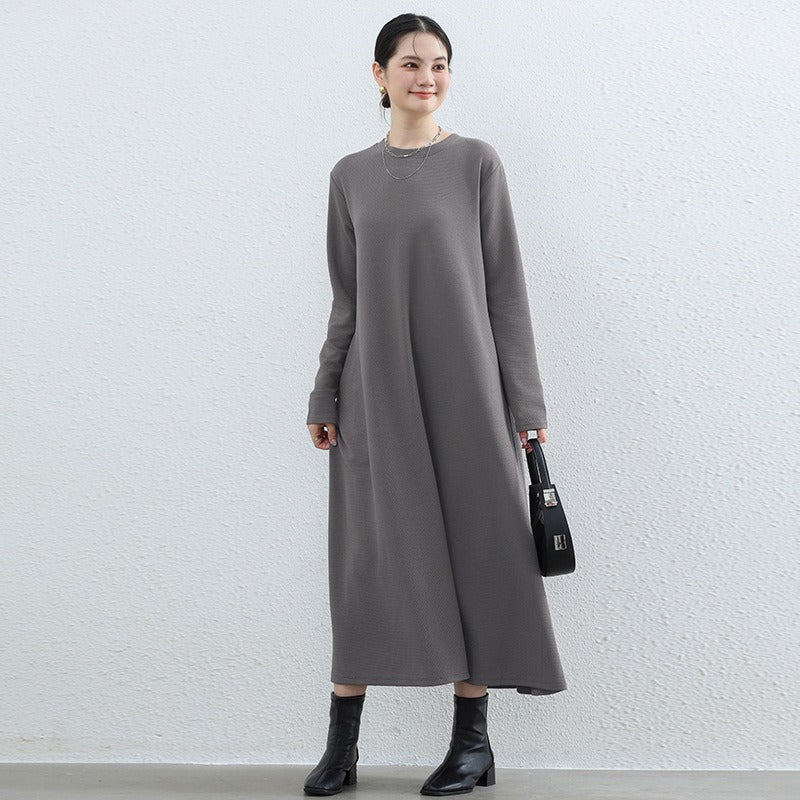 Elegant Round Neck A-Line Maxi Dress - Solid Color Modest Abaya with Pockets (MA310)