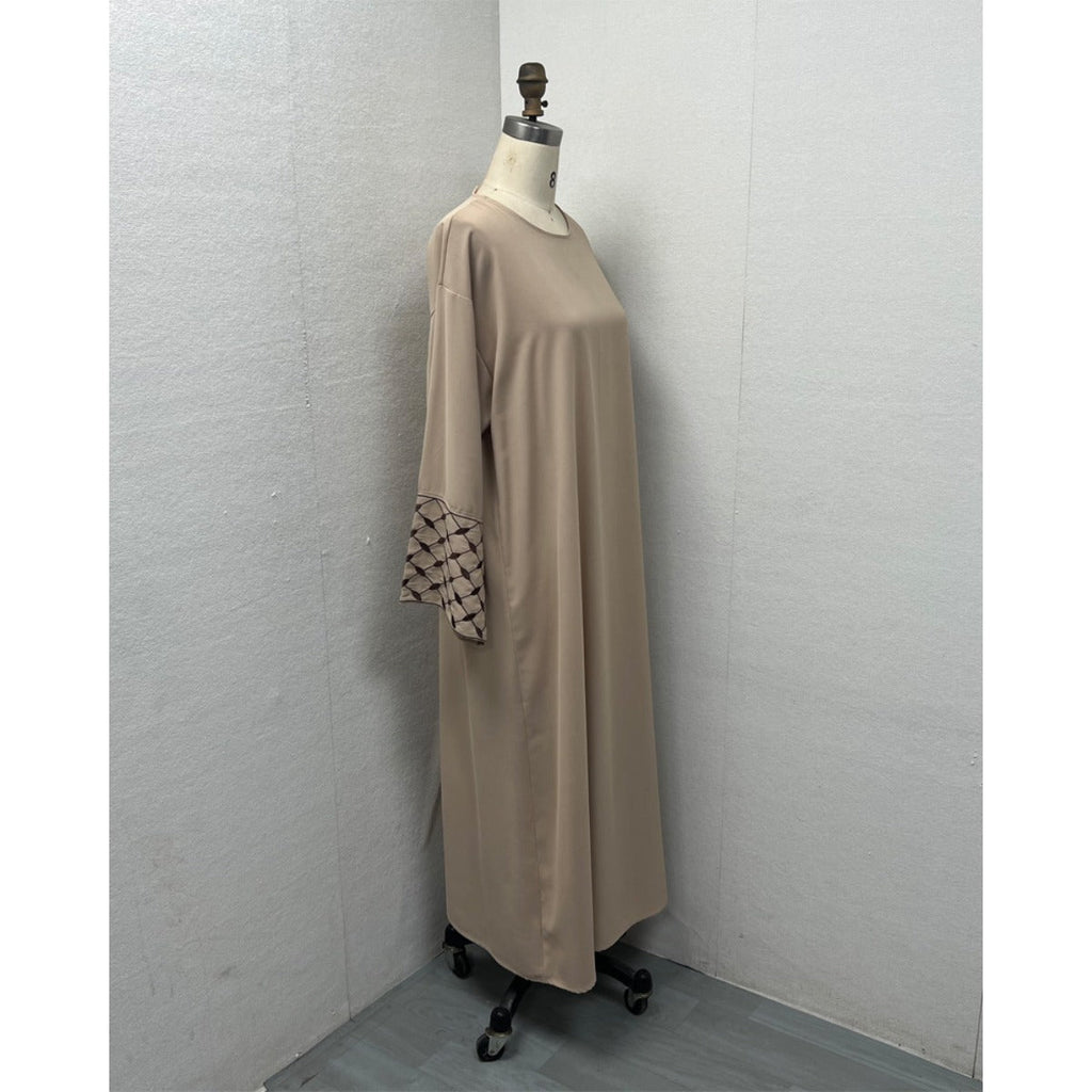 Embroidered Pattern Abaya Robe Dress - Modest Muslim Long Sleeve Maxi with Detachable Belt(MA272)