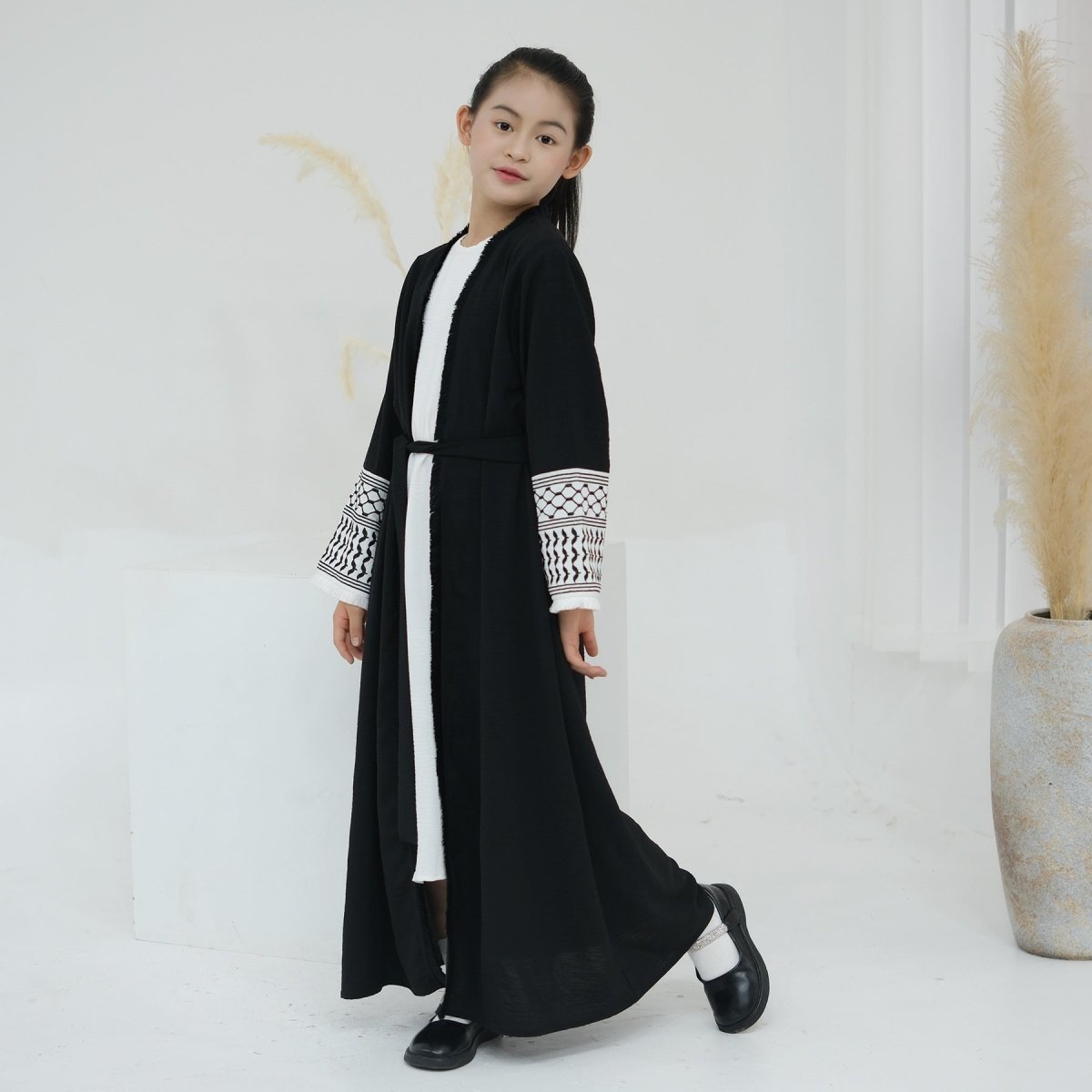 Embroidery Tassels Keffiyeh Children's Abaya (MKG014)