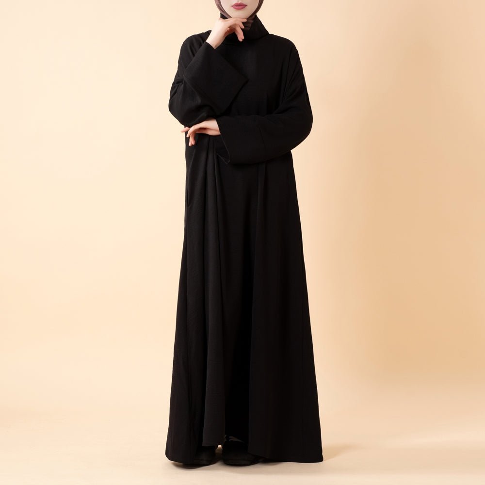 Everyday Crepe Turtleneck Abaya – Relaxed Fit for All Seasons (MA384)