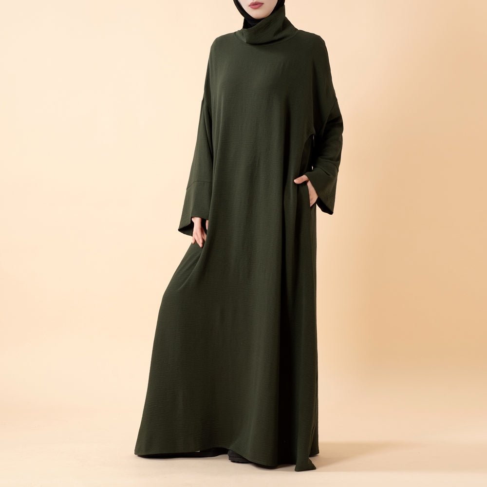 Everyday Crepe Turtleneck Abaya – Relaxed Fit for All Seasons (MA384)