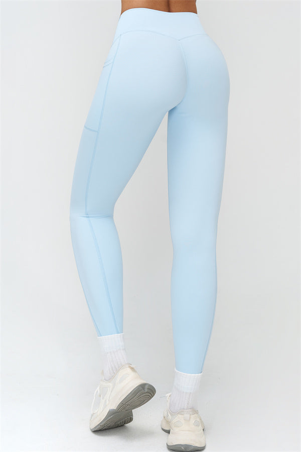 The BoldFit Sports Bra Leggings 2-Piece Set