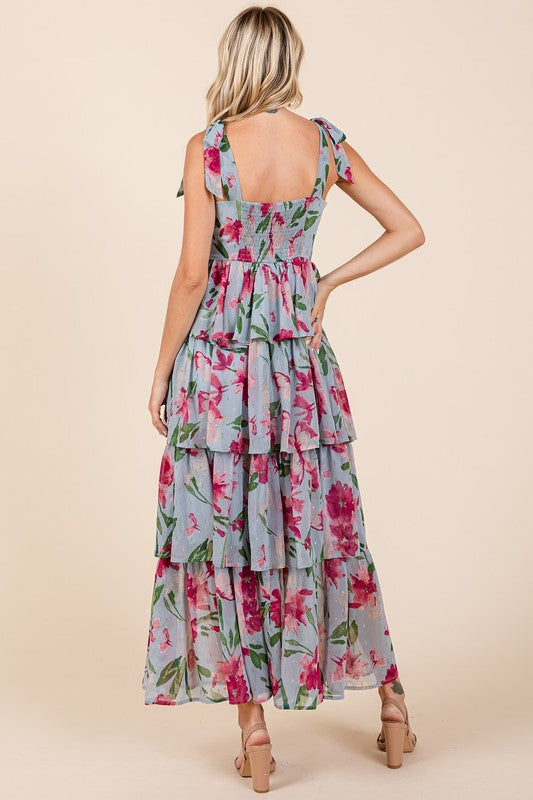 Layered Floral Sweetheart Neck Maxi Dress – Elegant and Romantic Floral Maxi Dress with Feminine Sweetheart Neckline
