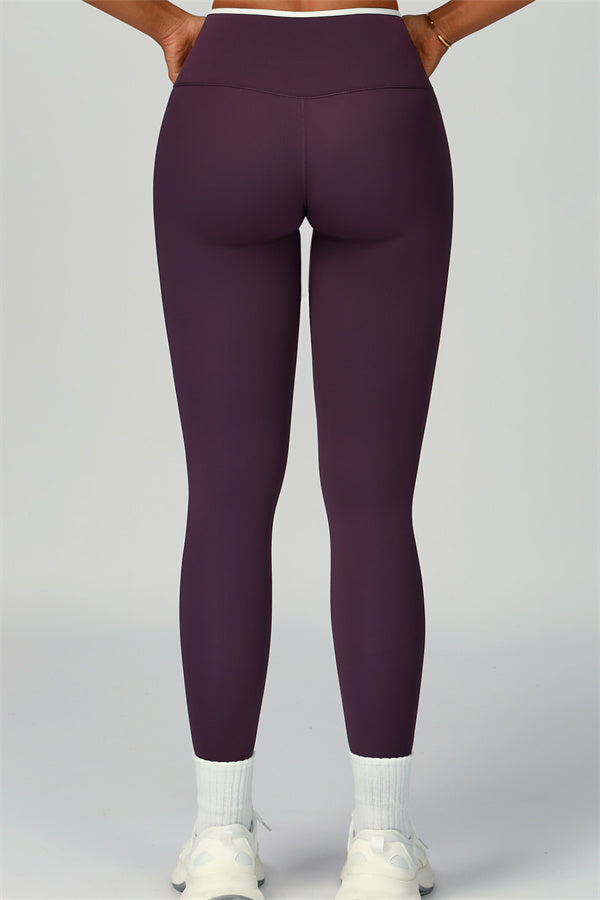 The Quest Sports Bra Leggings 2-Piece Set