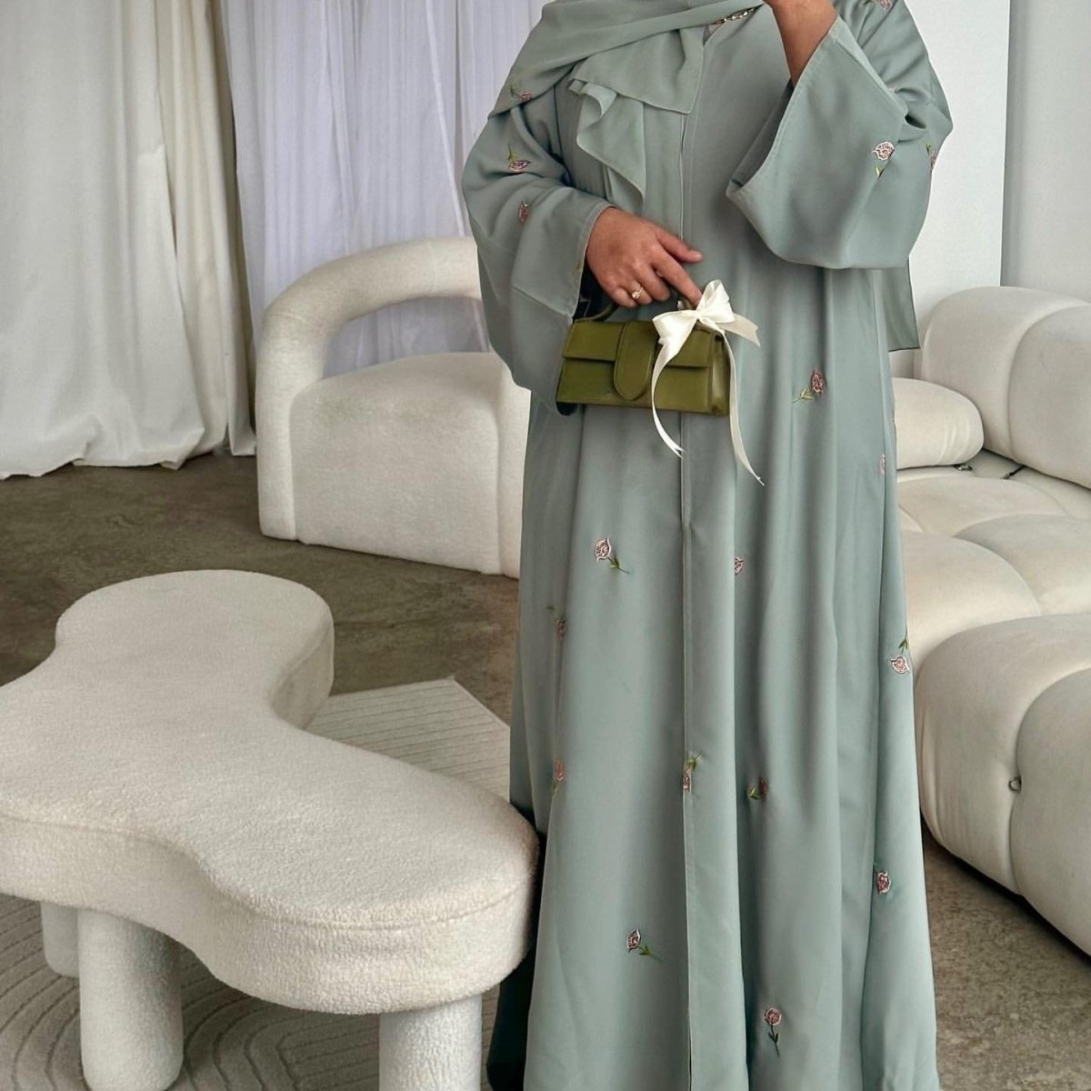 Floral Embroidered Abaya & Hijab Set(MOA248)
