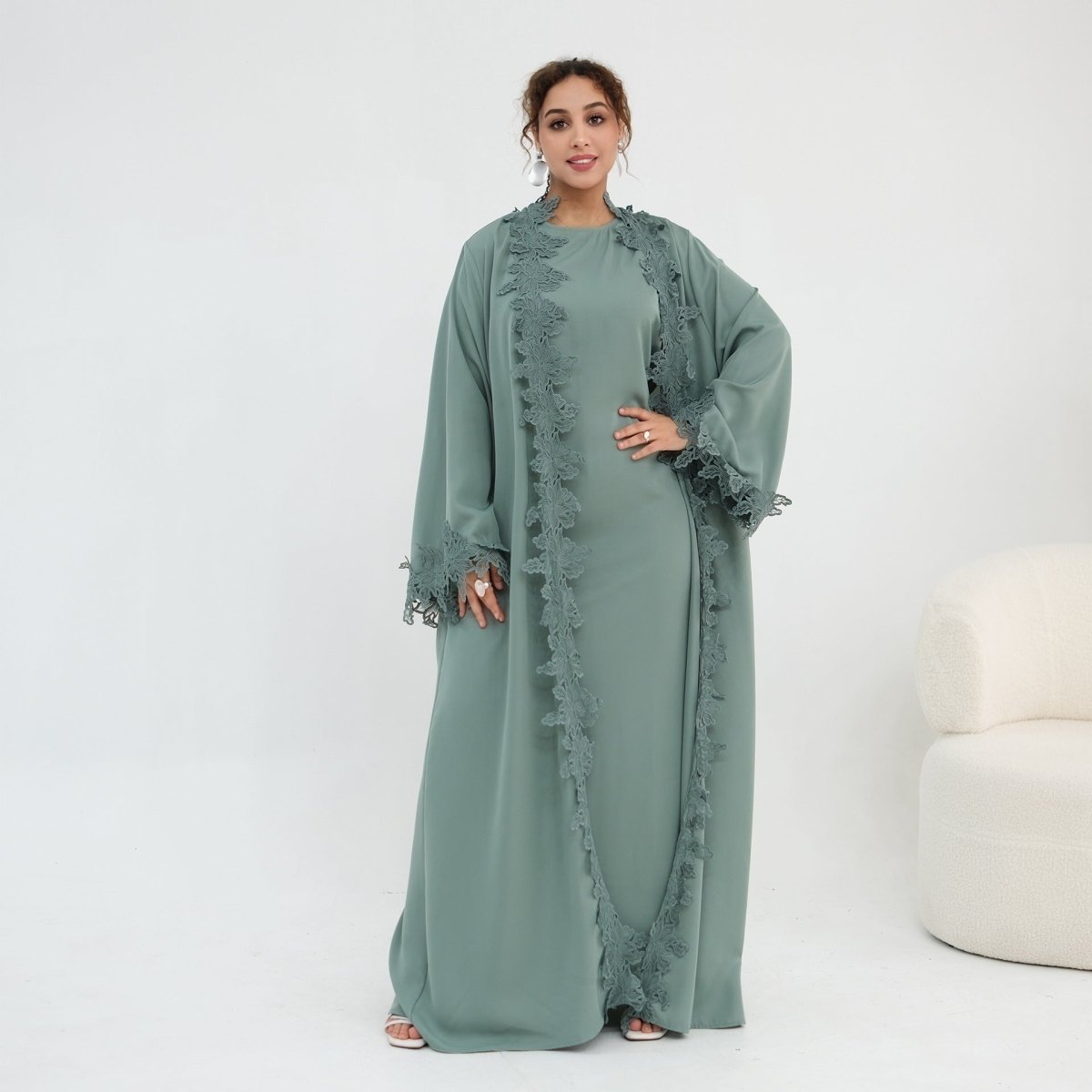 Floral Lace Trim Open Abaya & Sleeveless Inner Dress Set(MOA312)