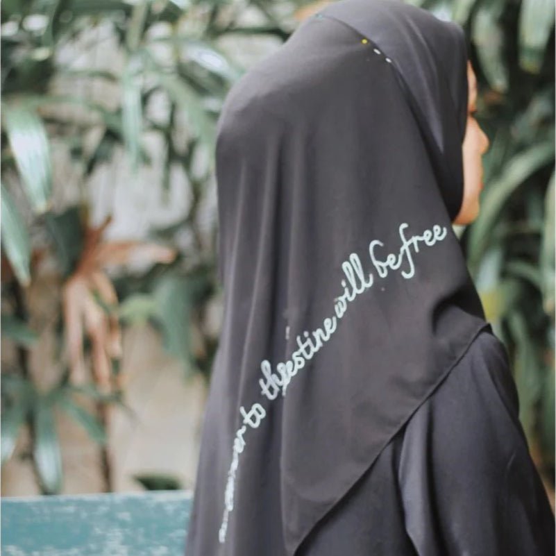 Free Palestine Chiffon Hijab – Cultural Statement Scarf with Arabic Letter Design (MH107）