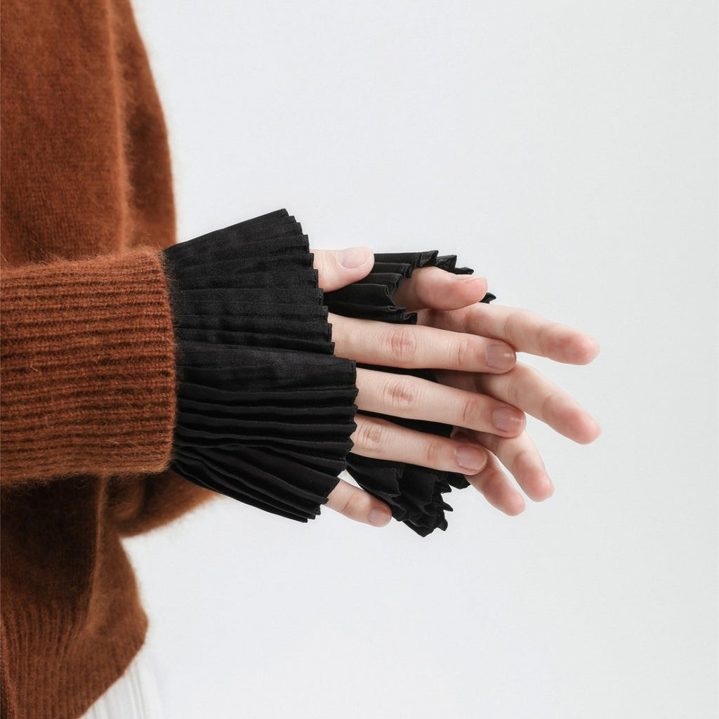 French Pleated Cuff Sleeves (MAC422)