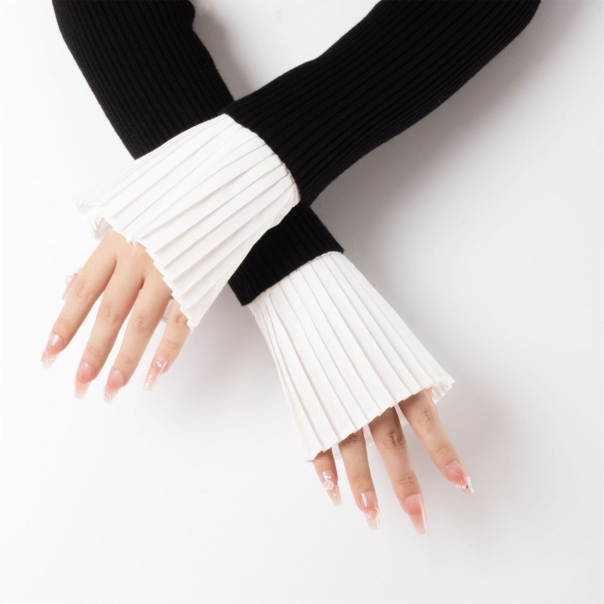 French Pleated Cuff Sleeves (MAC422)