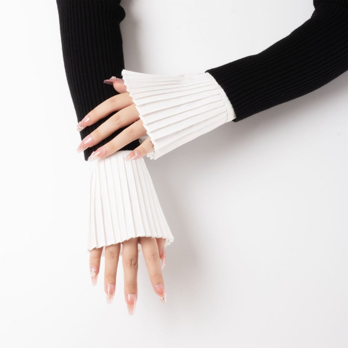 French Pleated Cuff Sleeves (MAC422)