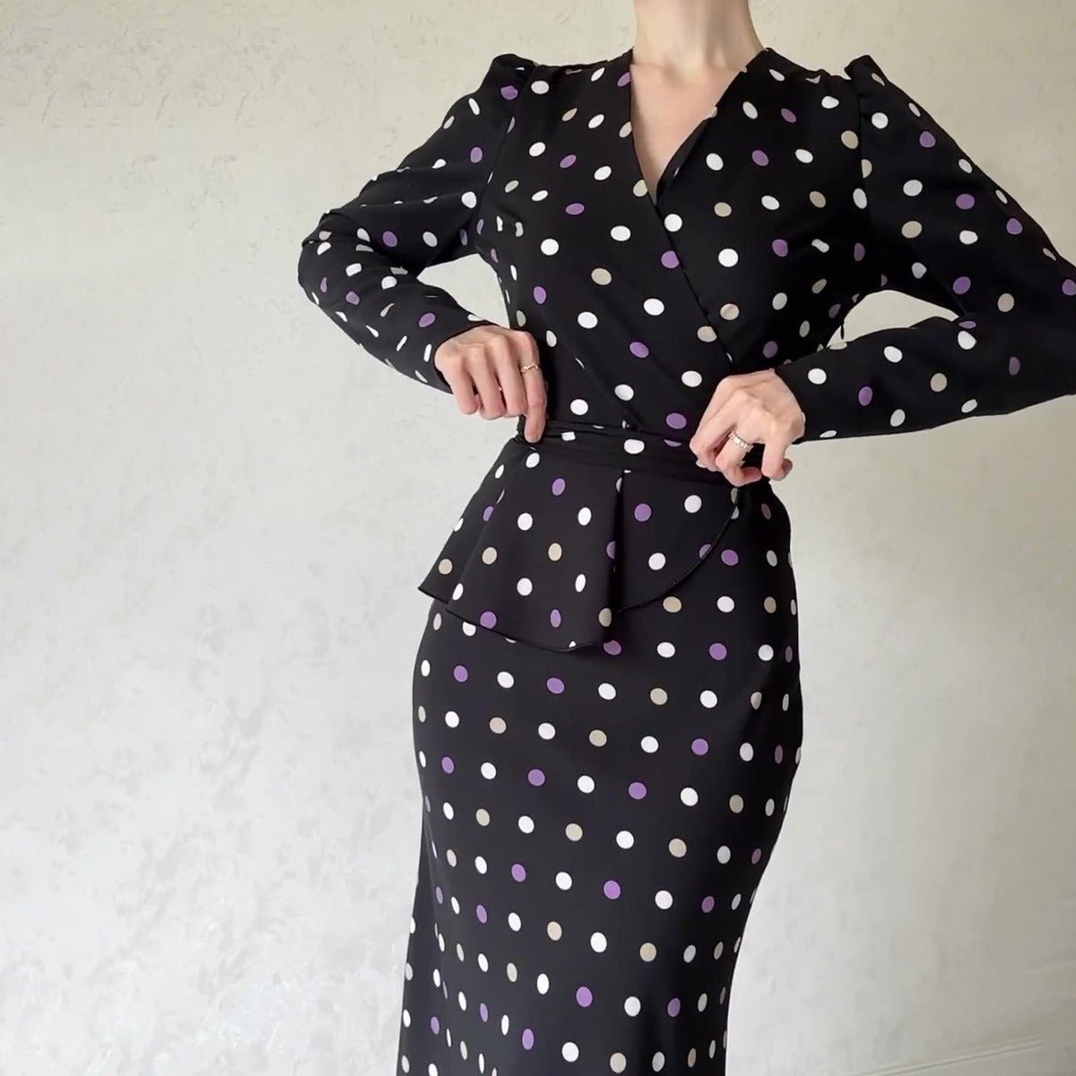 French Polka Dot V-Neck Fishtail Wedding and Holiday Dress Abaya (MA197)
