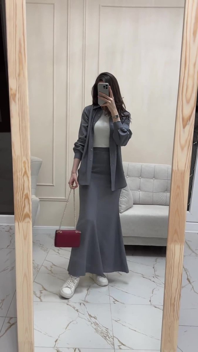 Grey Loose Long Sleeve Shirt & Elastic Waist Fish Tail Skirt Outfit Casual Two-Piece Set(MA207)