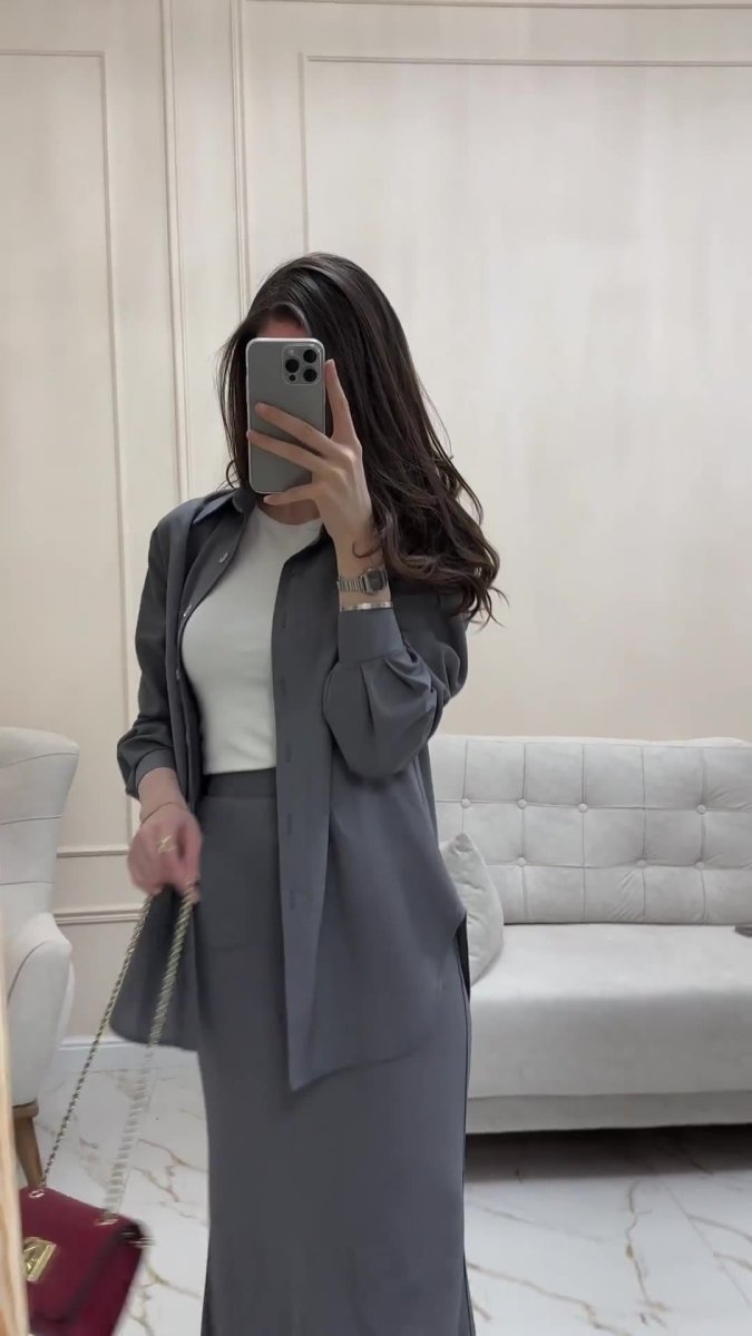 Grey Loose Long Sleeve Shirt & Elastic Waist Fish Tail Skirt Outfit Casual Two-Piece Set(MA207)