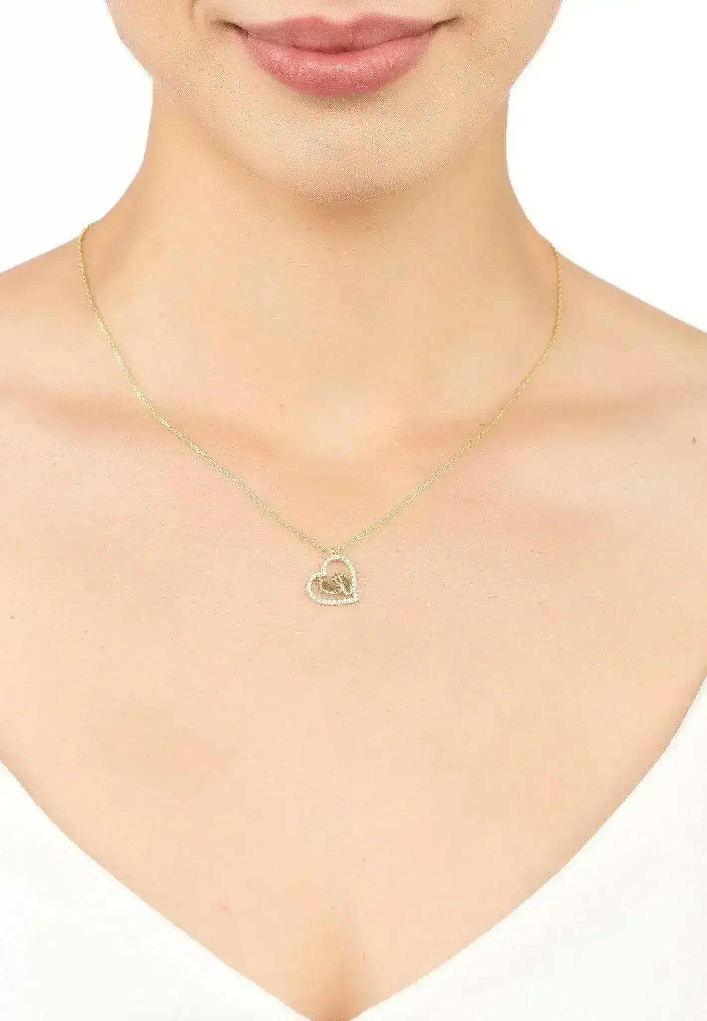 Heart Mum Pendant Necklace – 22K Gold-Dipped Sterling Silver Gift - Femstylo