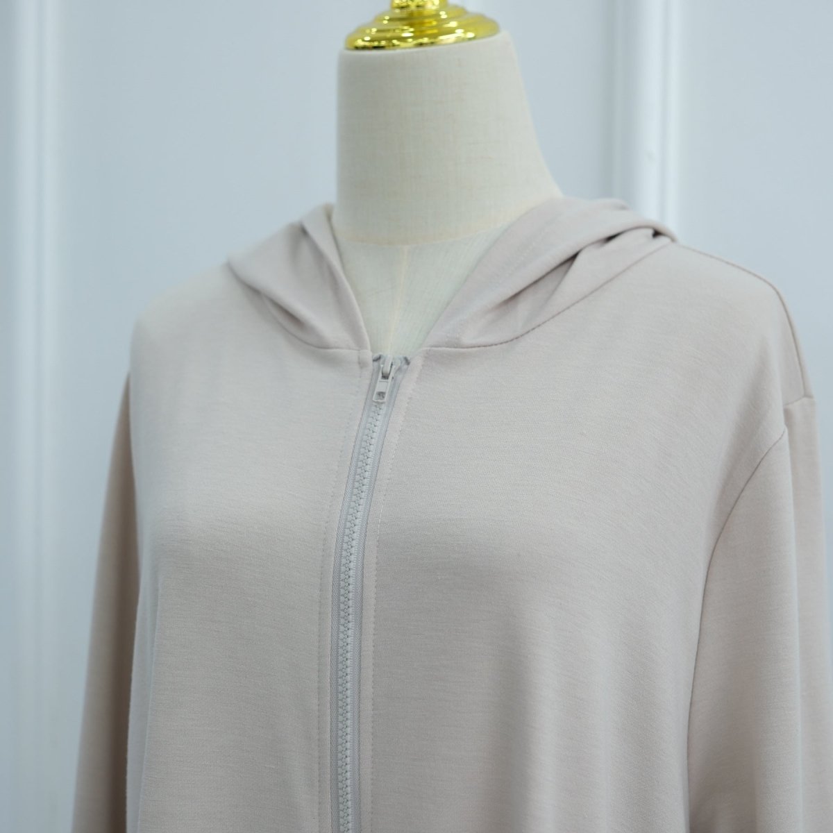 Hooded Zip-Front Abaya with Pockets (MA389)