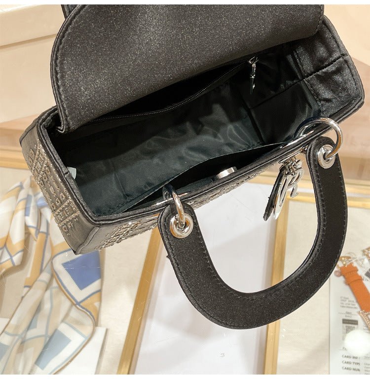 Hot diamond heavy industry high-end satin Princess Diana bag（MAC220）