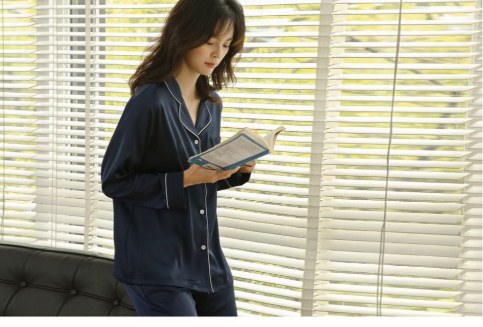 Ice Silk Women's Long Sleeve Pajama Soft & Comfortable Two-Piece Set(MS084)