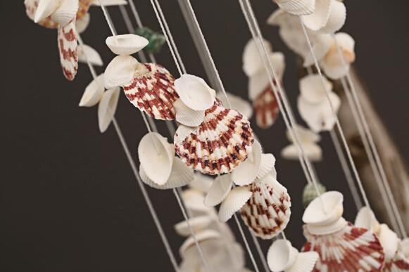 Japanese Wind Chimes Bells Hanging Ornaments Mobile Portable Waterproof Outdoor Wind-chime Mediterranean Style Home Garden Yard Decoration Natural Shell Wind Chimes Birthday Gifts
