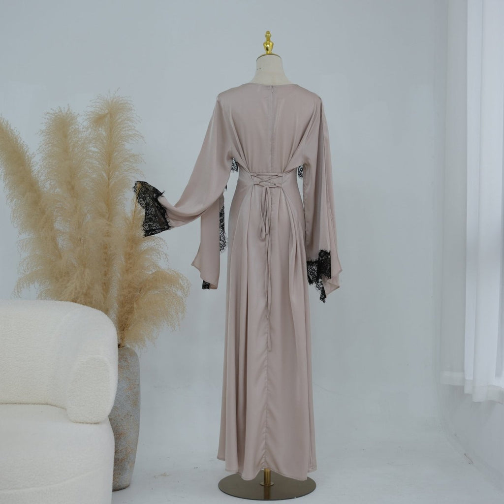 Lace Splice Satin Maxi Dress with Fixed Cape(MS438)