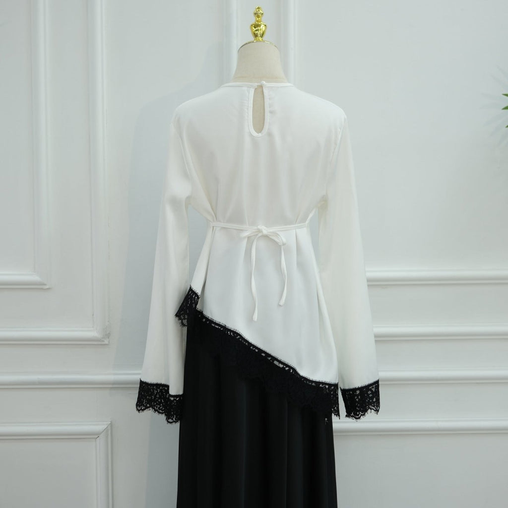 Lace Trim Contrast Panel Satin Top(MS407)