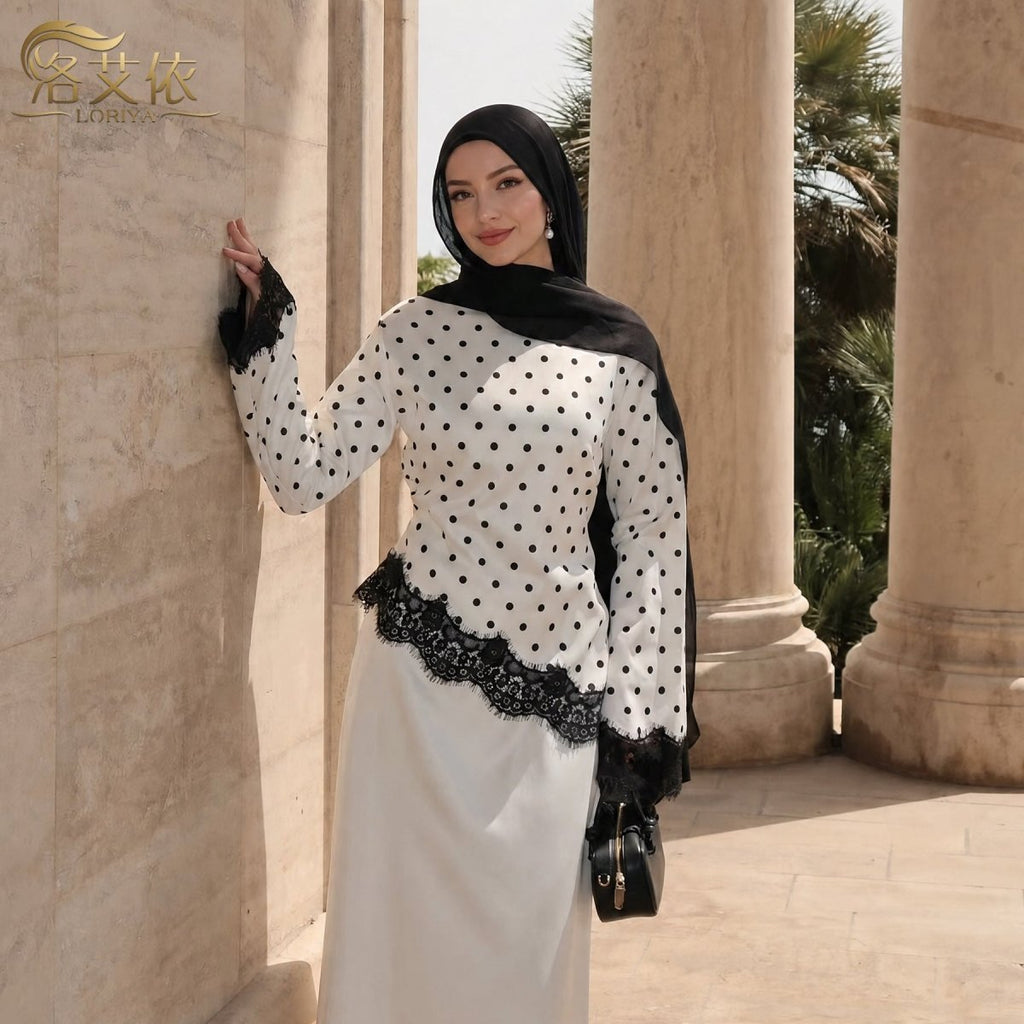 Lace Trim Contrast Panel Satin Top(MS407)