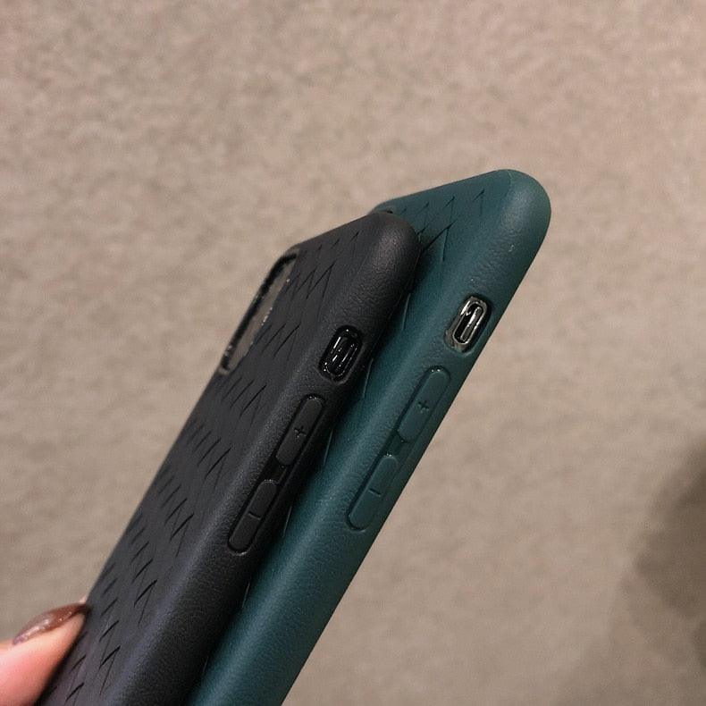 Leather Breathable Mesh Phone Case Suitable For iPhone 14 13 11 Pro Max 12 Mini Xs 6S 7 8 Plus X XR Silicone Soft Thin Protective Exquisite Textures Case For Iphone Comfortable Grip Elegant Case For Smartphone