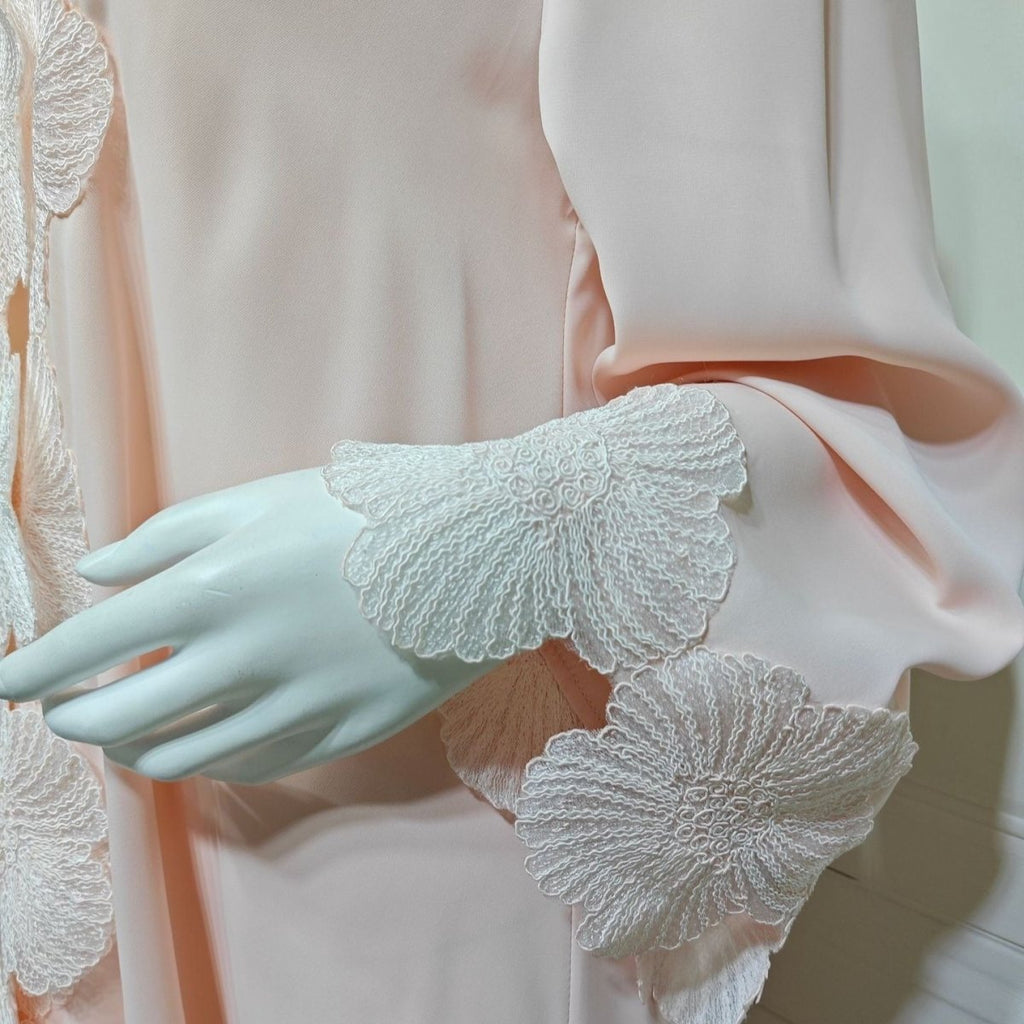 loral Appliqué Open Abaya (MOA286)