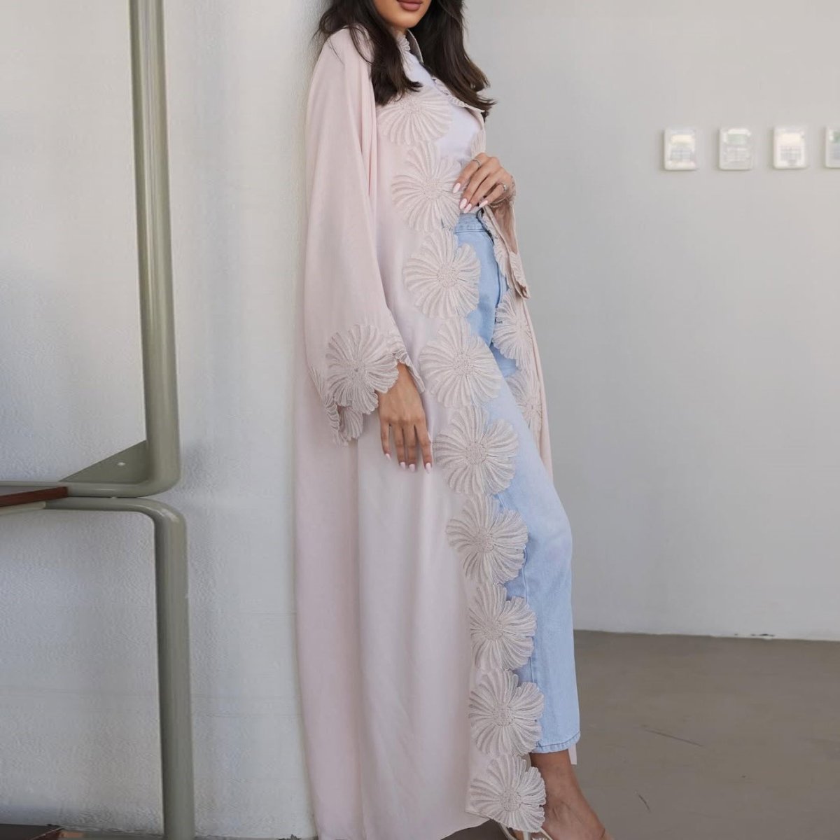loral Appliqué Open Abaya (MOA286)