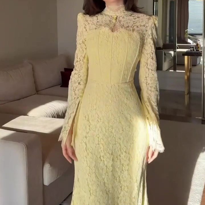 Luxury Lace Dress with Bell Sleeves(MS339)
