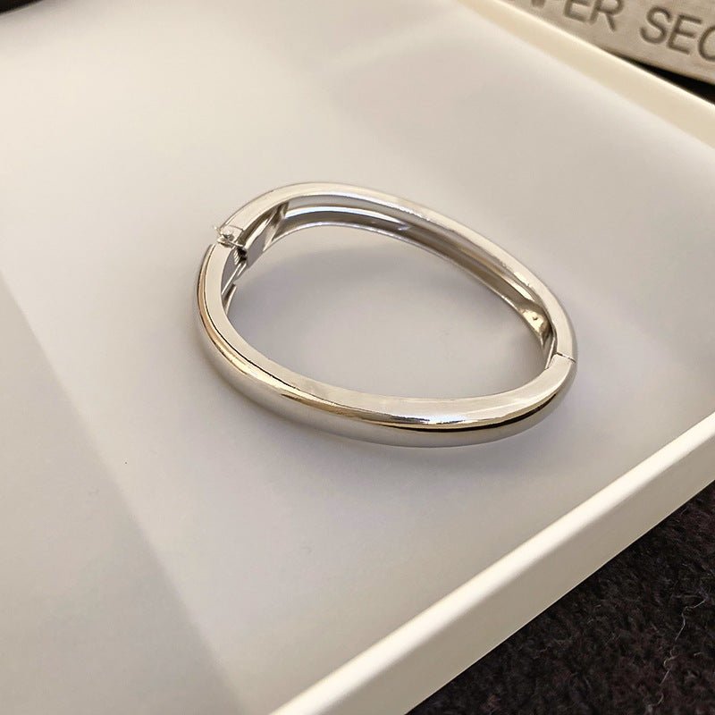 Luxury Minimalist Glossy High-grade Shiny Bracelets -   Simple Temperament Cold-Tone Bangles (MAC242)