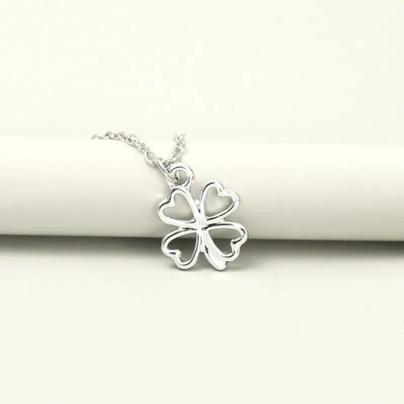 MAC041 Platinum plated Four Leaf Clover Pendant Necklace