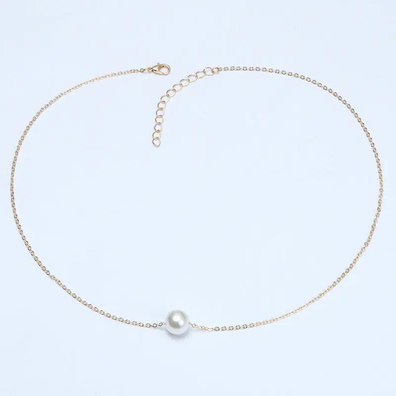 MAC042 freshwater pearl clavicle chain