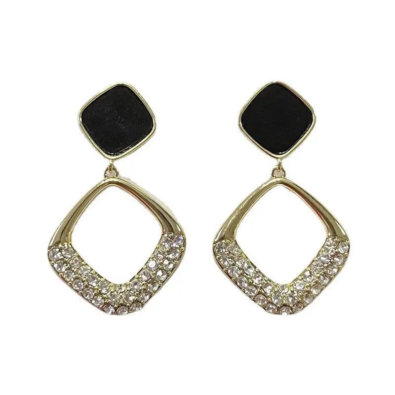 MAC099 version square geometric diamond earrings