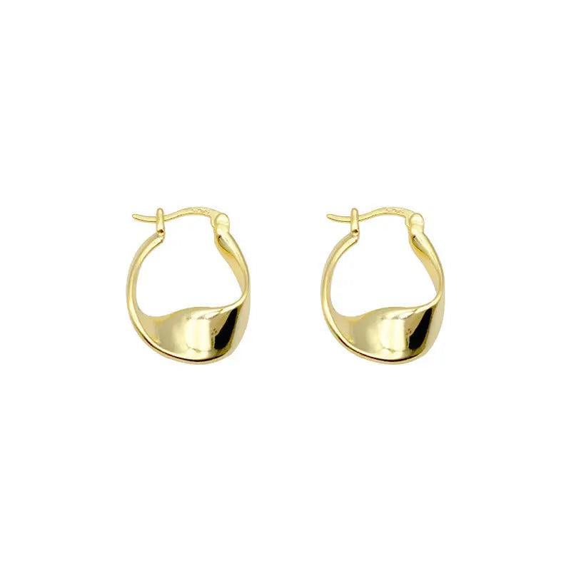 MAC063 Filled Twisted Ear Buckle Earrings