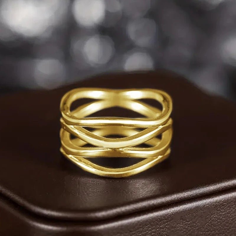 MAC166 Simple Geometric Lines Hollow Ring