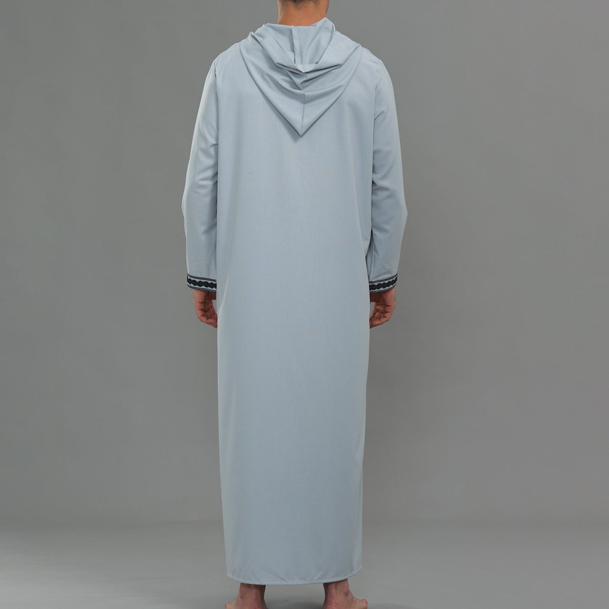 Men's Hooded Embroidered Thobe with Pockets (MT037)