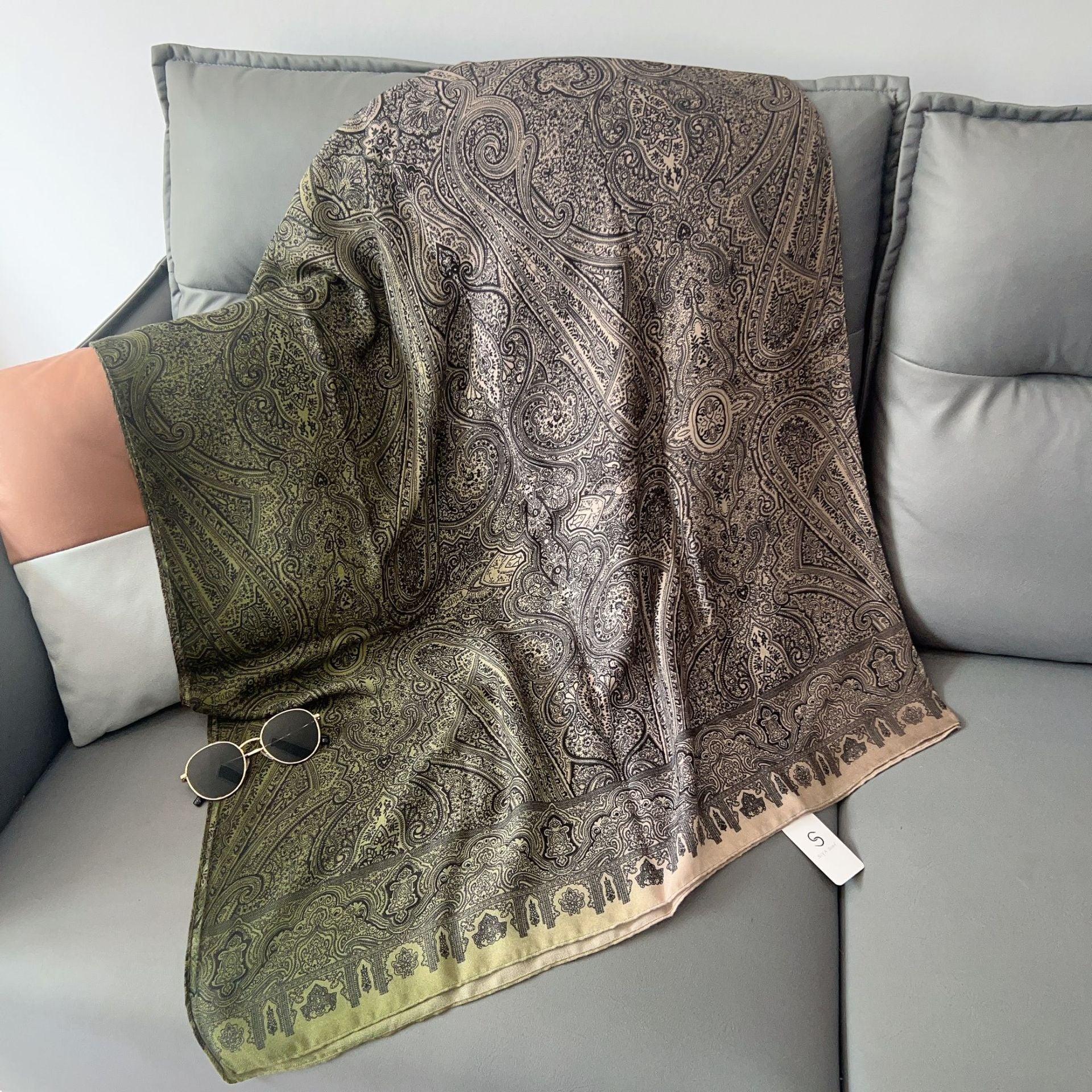 MH058 Cashew Printed Cotton And Linen Thin Hijab