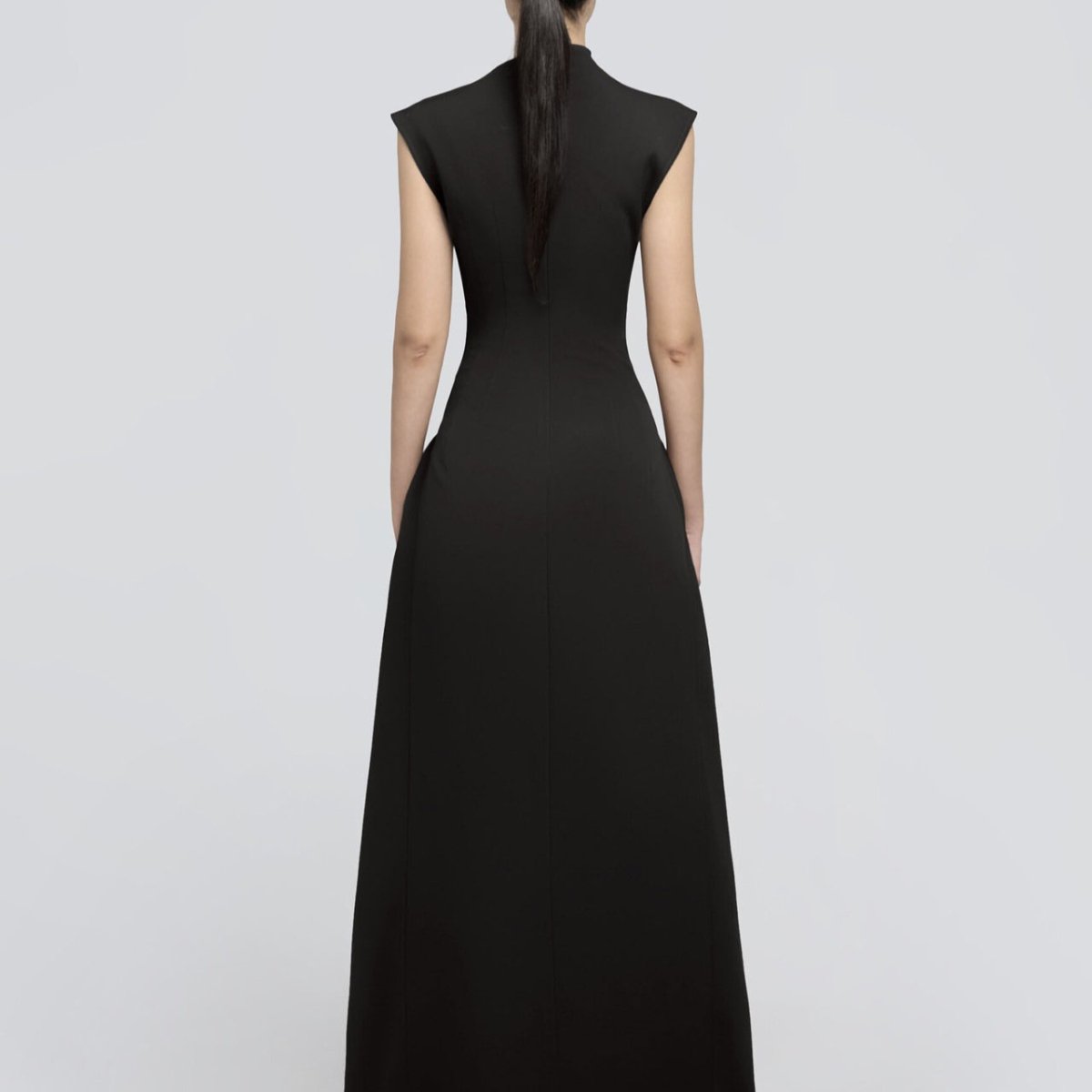 Minimalist Sleeveless Fitted Maxi Dress (MS382)