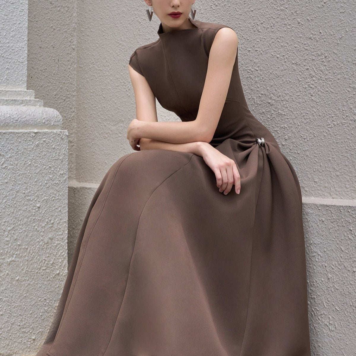 Minimalist Sleeveless Fitted Maxi Dress (MS382)