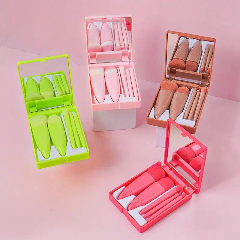 MMU021 Portable eyeshadow brush