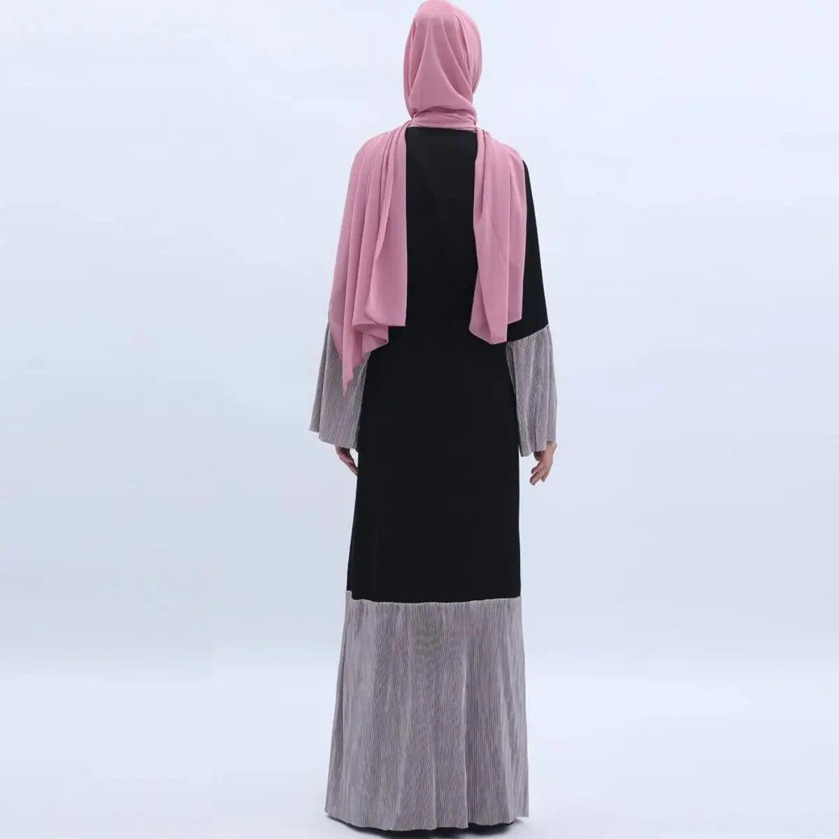 MO 001 Trumpet Sleeve Open Abaya With Pleated Design