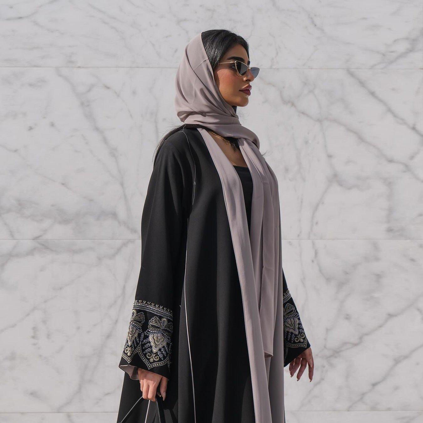 Elegant  Embroidered Temperament Open Abaya (MOA062)