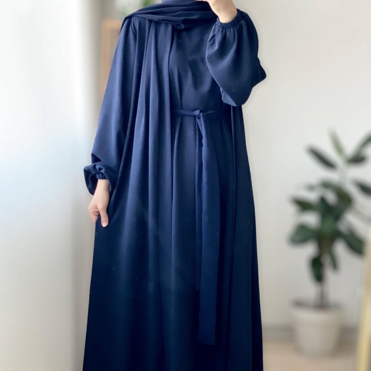 Solid Color Elegant Open Abaya with Pockets | 3-Piece Set Open Abaya (MOA092)